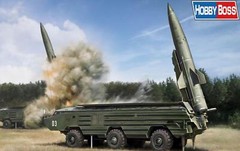 Hobbyboss 82935 1/72 Russian 9K79-Tochka (SS-21 Scarab) IRBM Model Kit