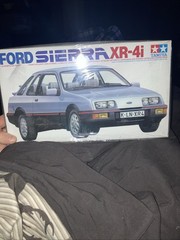 G3B Sealed Tamiya Ford Sierra XR-4i 1/24 2452 Model Kit Vintage 1980s VTG Japan