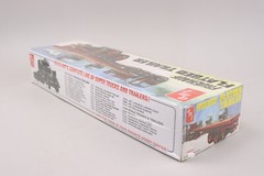 NOS 2011 AMT Fruehauf Flatbed Trailer 1/25 Model Kit AMT-617 NIB w/Cut Decals