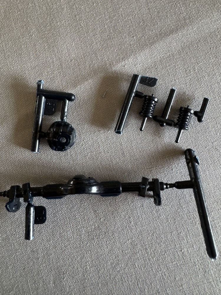 Monogram 2942 Maxwell House T-Bird Stock Car Parts Kit Bash Rear Axle Shocks
