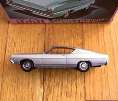 AMT 1:43 scale PLASTIC KIT 1969 FORD TORINO #M782-100 (built)