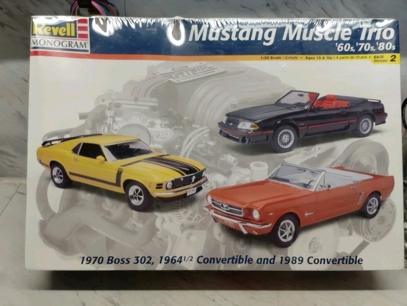 Revell Monogram Mustang Muscle Trio 1:24 Plastic Model Kit 85-6859,factory Seale