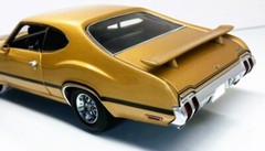 Oldsmobile 442 OLDS Built Muscle Race Classic Car Model Hot Rod Carousel GO1 24