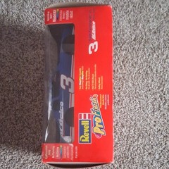 Revell Pro Finish Dale Earnhardt Jr #3 ACDelco Monte Carlo 1:64 Model Kit