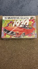 REVELL 1/25 ’70 MUSTANG GRANDE HARDTOP OR CONV. MODEL KIT UNBUILT N/M H-1212