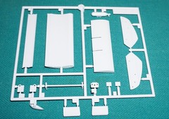 Martini Brabham BT44B F1 1975 Tamiya 1/12 Sprue B Wings Etc.