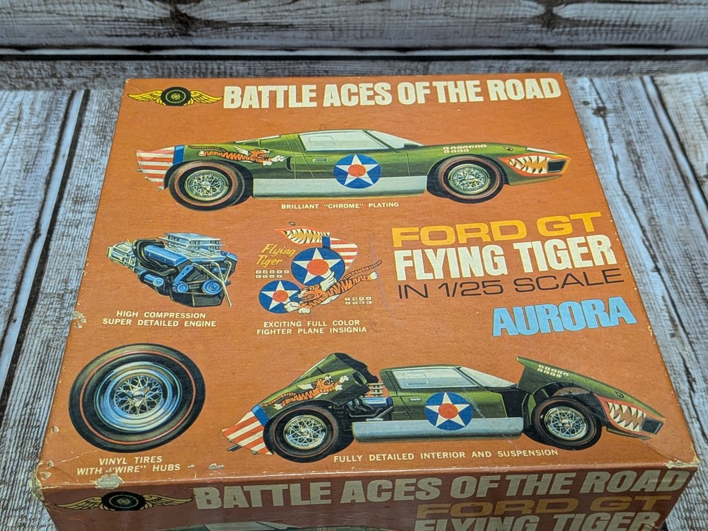 Vintage Aurora Ford GT Flying Tiger Plastic Model Race Car Kit 1:25