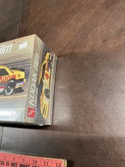 AMT ERTL #4 ERNIE IRVAN Kodak Film Chevrolet 1/25 NASCAR Model Kit NOS Sealed