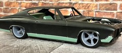 1/24 Scale: 21/20 Inch “Ridler 605” Wheels With Wide Rear Street Tires