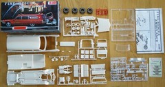 JO-HAN ’66 Cadillac Fire Rescue Ambulance 1/25 open box complete molded in white