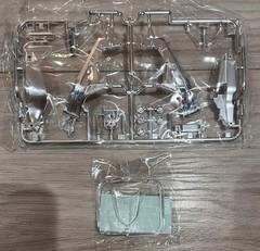 Tamiya 14097 1/12 Repsol Honda RCV211 ’03 Valencia | Rossi | Front Fork Upgrade