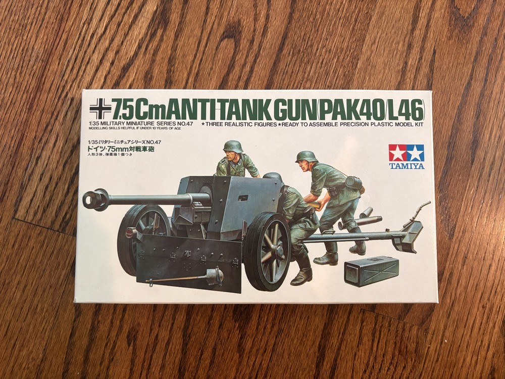 NEW IN BOX! 7.5cm PaK 40/L46 Anti-Tank Gun 1/35 Scale Tamiya
