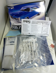 MPC 710L 1967 Pontiac GTO 1/25 Model Kit – NEW IN DAMAGED BOX