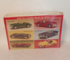LOOK 1987 LINDBERG JAGUAR XK120 PLASTIC MODEL KIT 1/32 SCALE NIB