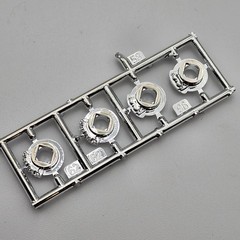 Revell 1/25 Cadillac Escalade 85-2189 Parts Kit Bash Chrome Brake Calipers Disc