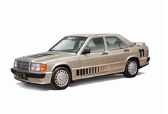Italeri 3624 1:24 Mercedes-Benz 190E Stand Model Building, Crafts, Hobby, Gluing