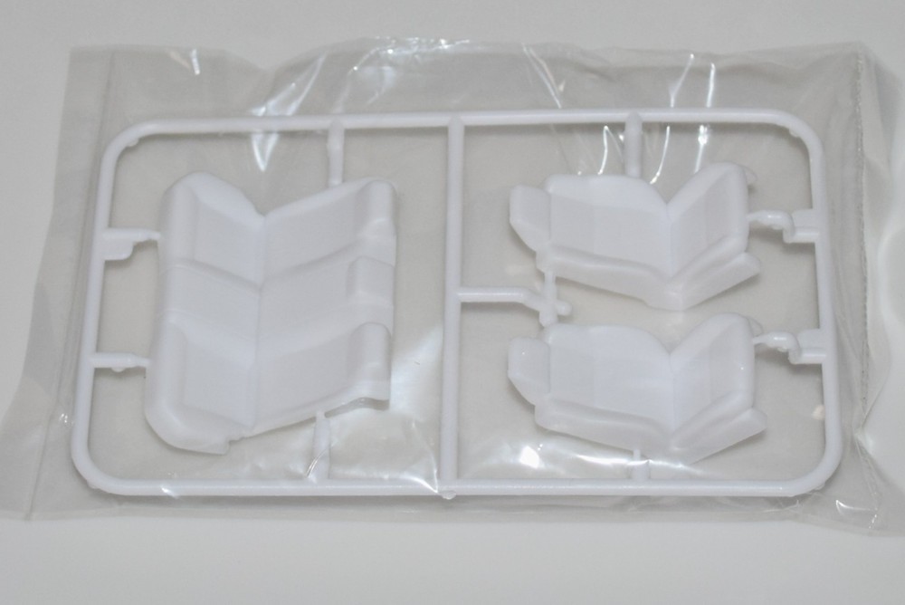 AMT 2021 DODGE CHARGER R/T #1323M/12 ⭐PARTS⭐ SEAT FRONTS+REAR SEAT 1:25