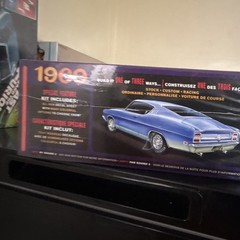 AMT 1969 Ford Torino Cobra Fastback 1:25 Plastic Model Kit AMT1217M/12