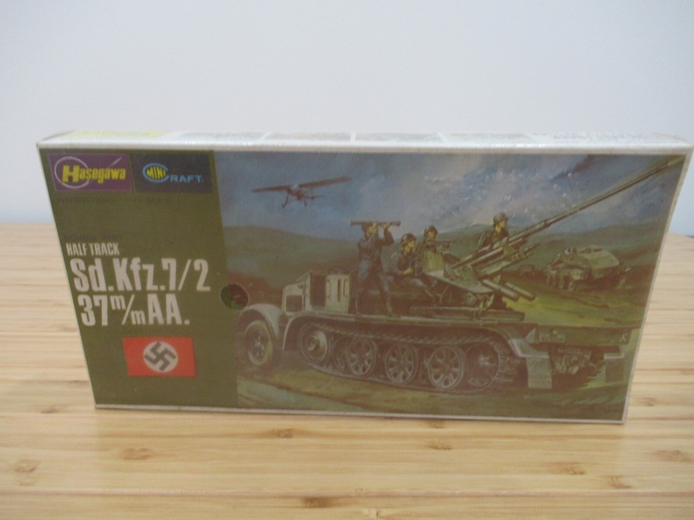 Hasegawa #718 Half Track Sd. Kfz. 7/2 37 m/m AA. New In Box Model Kit