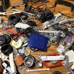 Miscellaneous Model Parts Used Parts Only Almost 2 Pounds