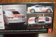AMT 2010 CHEVY CAMARO SS/RS COUPE INDY PACE CAR MODEL KIT 1/25 SCALE