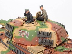 Tamiya 1/35 King Tiger 35252 Ardennes Heavy Armor Build