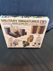 Tamiya 1/35 scale model kit 35026, German Jerry Can Set NEW