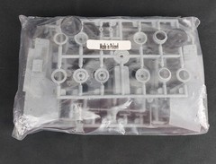 Encore Armored Car wz.34 1:35 Model Kit #3501 Open Box Sealed Parts Poland