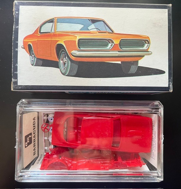 Vintage AMT 1/43 Scale Mini Trophy Plymouth Barracuda Model Kit w/Instructions