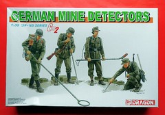 DRAGON 6280 1/35th Figures GERMAN MINE DETECTORS 1939-45 WWII Scale Model Sealed
