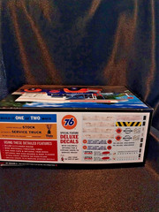AMT 1950 Chevrolet 3100 Pickup Union 76 1/25 Model Kit A1076 Open Box