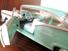 1957 FORD FAIRLANE 500 BUILT MODEL KIT 1/25