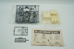 Revell Snap Kit Jeep Laredo CJ 1/32 Model Kit