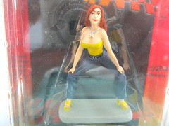 MOTOR HEAD MINIATURES – FAST WOMEN – ASHLEY #141 – 1/24 FIGURE