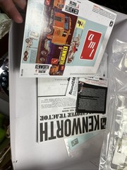 AMT Kenworth K-123 Cabover Semi Tractor 1/25 Scale Plastic Model Kit Open Box