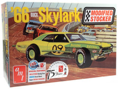 AMT 1966 Buick Skylark Modified Stocker 1:25 Scale Plastic Model Car Kit 1398