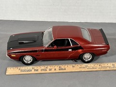1/24 Scale Nicely Built Mopar Model 1970 Dodge 70 Challenger 340 T/A Monogram?