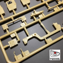 T-Model TM-7201 1/72 US Modern M1114 Up-Armored HMMWV Assembly Model Kit