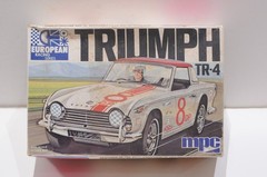 MPC TRIUMPH TR-4 SCALE 1:32 PLASTIC MODEL KIT 2-1016
