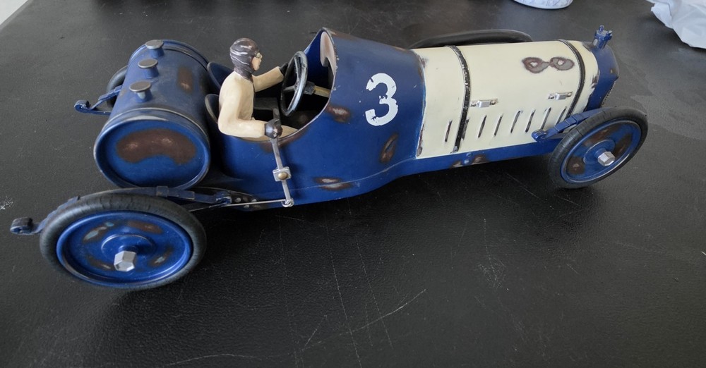 Race Car Sprint Midget Indy Grand Prix Racing Formula 1Racer Hot Rod Built Model