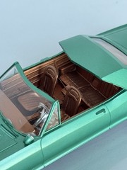 AMT 1965 BUICK RIVIERA CLAMSHELL CUSTOM COUPE BUILT MODEL KIT