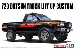 Aoshima 1/24 Scale Model Car Kit Nissan 720 Datsun Truck Lift-up Custom ’82