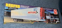 AMT Ertl 1/25 Reefer Watkins Refrigerator Van Model Kit / #T507 / SEALED
