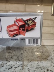 Testors 1:24 Limited Edition Metal Body Model Kit Ford F-1 Tow Truck Red