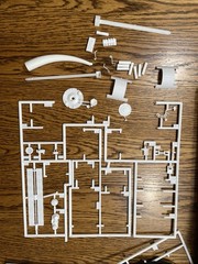 MIR Space Station – Heller 1/125 Assembly Started Spacecraft Kit#80442