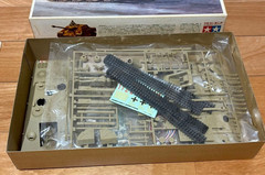 TAMIYA German Army Rommel Assault Gun Remote Control Tank 1/35 scale model kit