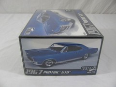 Round 2 MPC 1/25 Scale 1967 Pontiac GTO Model Car Kit #MPC-710 NOS