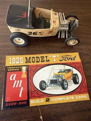 VINTAGE 1960’S BUILT 1925 MODEL T FORD ROADSTER AMT 2225-200