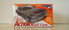 Chevrolet 1980 Chevy Monte Carlo with Chopper Motorcycle and Trailer 1:25 scale
