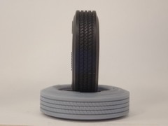 1 /25 Scale Big Rig Semi Truck 22.5″ Bridgestone R283 Steer Tires